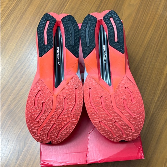 New Balance Men's Supercomp Trainer V3 - Picture 3 of 7